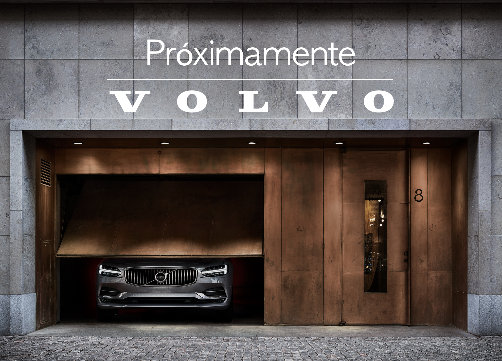 Volvo  1.5 T3 BUSINESS PLUS 5P